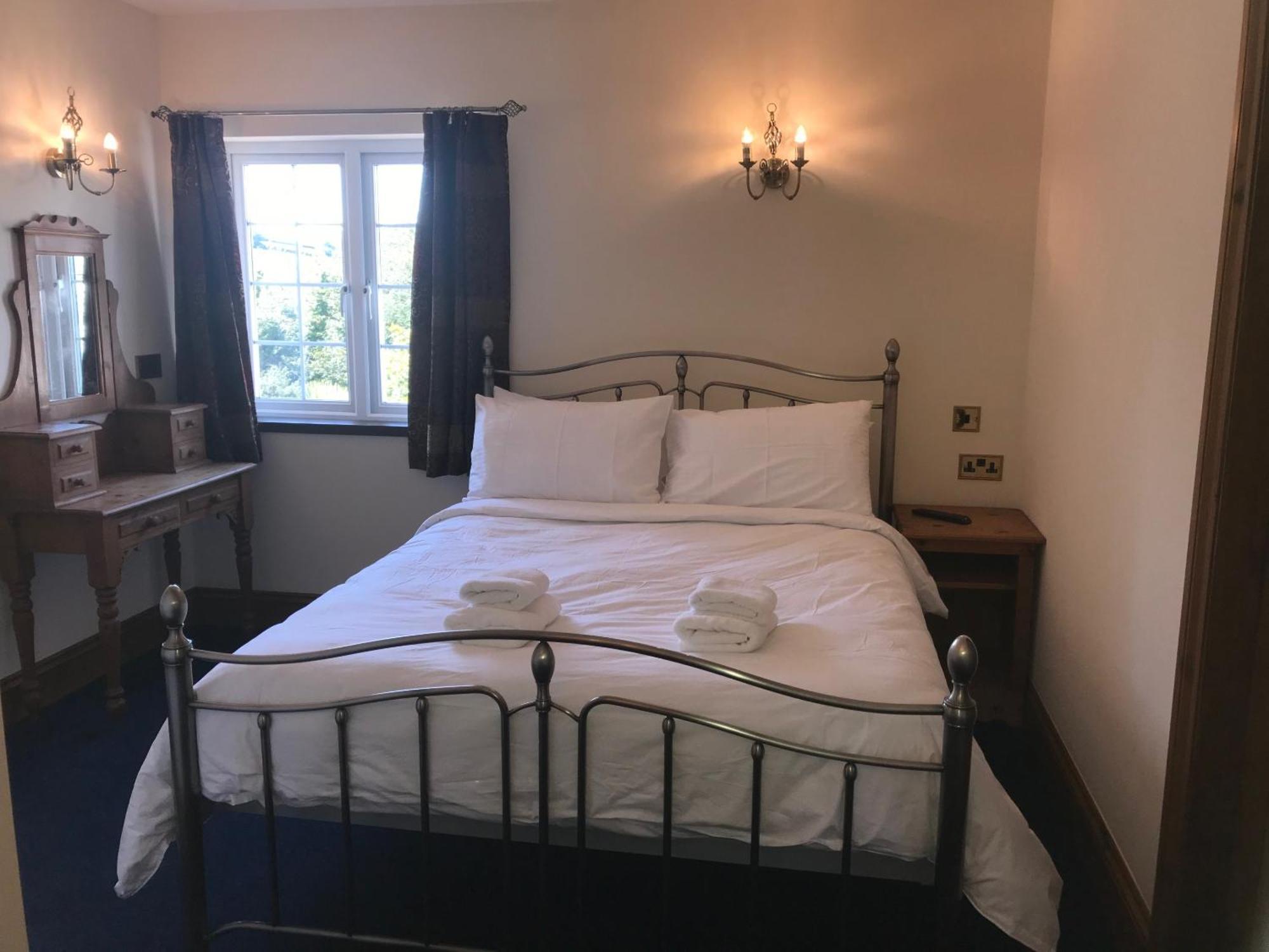 Great Trethew Manor Hotel & Self Catering Lodges Liskeard Pokoj fotografie